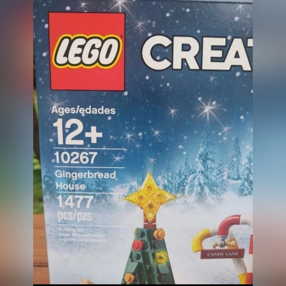Lego Creator 10267 Gingerbread House Christmas Gift Retired NWT Building Toy - Picture 3 of 3